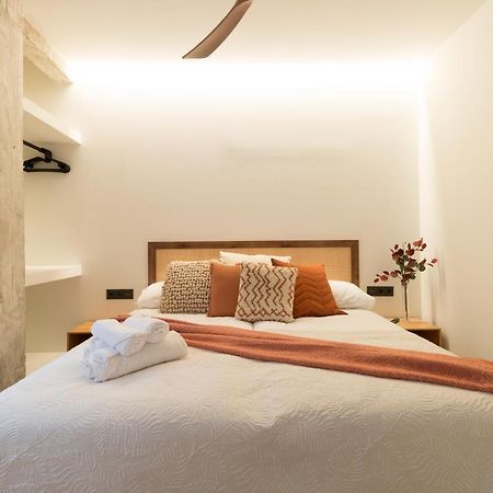 Amplio y moderno apartamento con tarima refrescante by Staynnapartments Bilbao Exterior foto