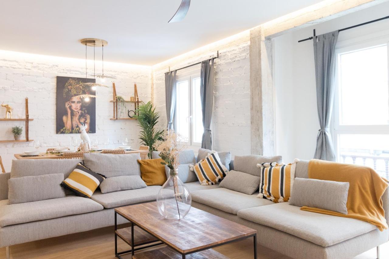 Amplio y moderno apartamento con tarima refrescante by Staynnapartments Bilbao Exterior foto